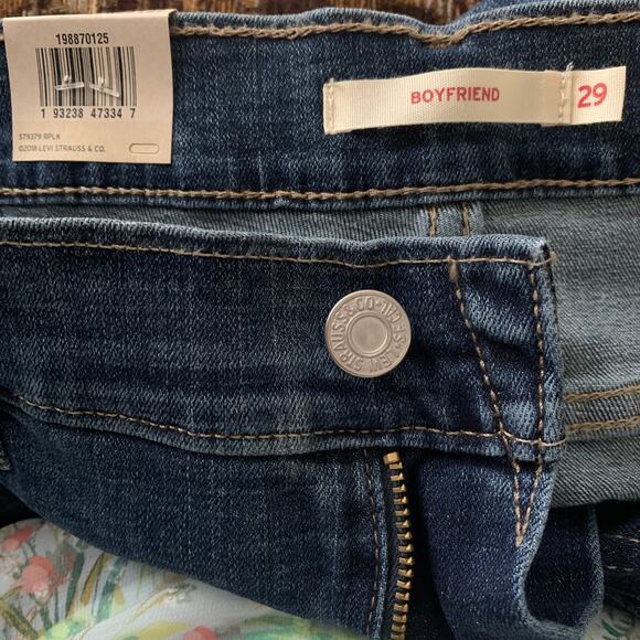 Levi's Mid Rise Boyfriend Denim Jean Blue Tapered Leg W29 L27 Soft Stretch - Picture 5 of 8